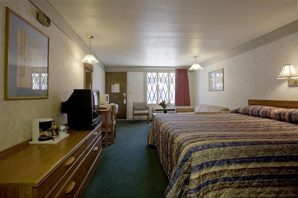 Americas Best Value Inn & Suites St Clairsville Wheeling St. Clairsville Camera foto